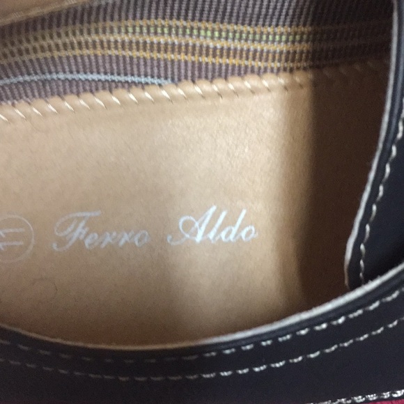 Men’s Dress Shoes - Picture 3 of 3